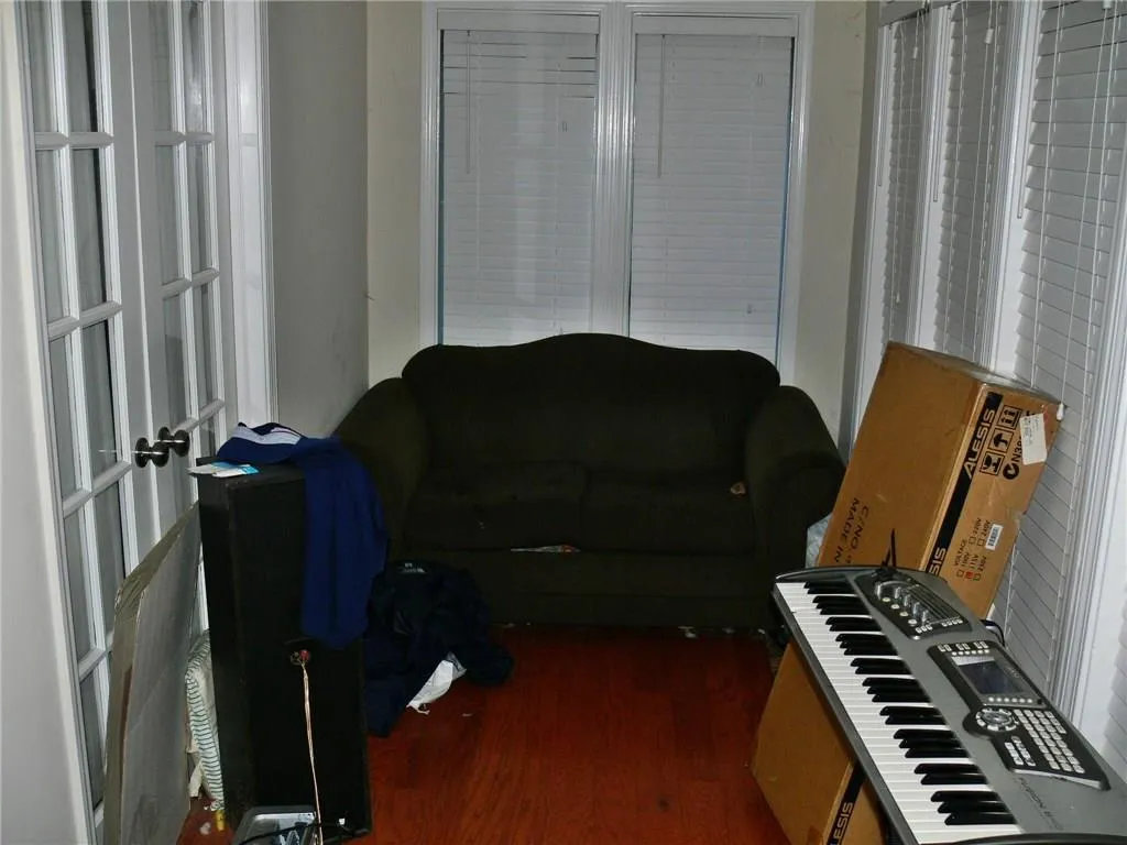 9400 Roberts Drive Unit 3a, Atlanta, Georgia 30350, 2 Bedrooms Bedrooms, ,2 BathroomsBathrooms,Residential,Sold,9400 Roberts Drive Unit 3a,5884878