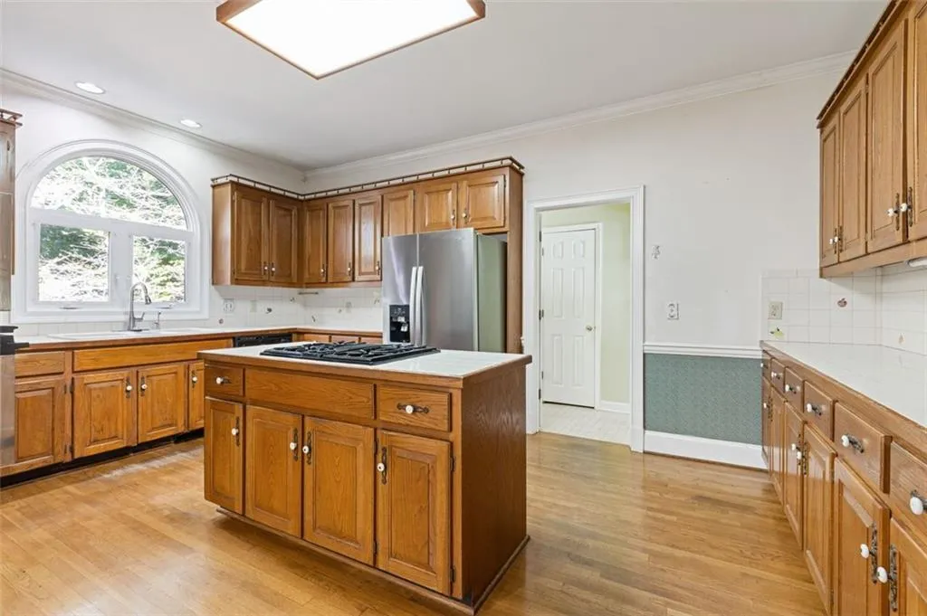 325 Fauna Court, Sandy Springs, Georgia 30350, 5 Bedrooms Bedrooms, ,5 BathroomsBathrooms,Residential,Sold,325 Fauna Court,7471152