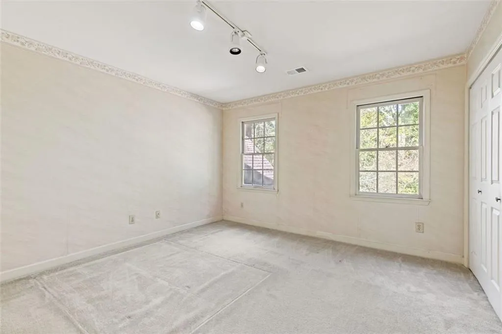 325 Fauna Court, Sandy Springs, Georgia 30350, 5 Bedrooms Bedrooms, ,5 BathroomsBathrooms,Residential,Sold,325 Fauna Court,7471152
