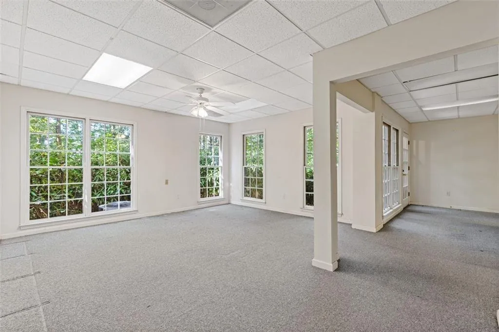 325 Fauna Court, Sandy Springs, Georgia 30350, 5 Bedrooms Bedrooms, ,5 BathroomsBathrooms,Residential,Sold,325 Fauna Court,7471152