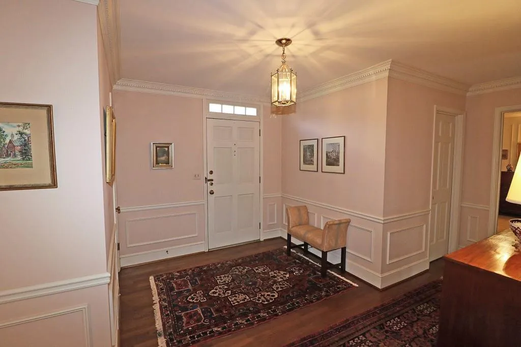 6160 Heards Creek Drive, Sandy Springs, Georgia 30328, 5 Bedrooms Bedrooms, ,3 BathroomsBathrooms,Residential,Sold,6160 Heards Creek Drive,7009474