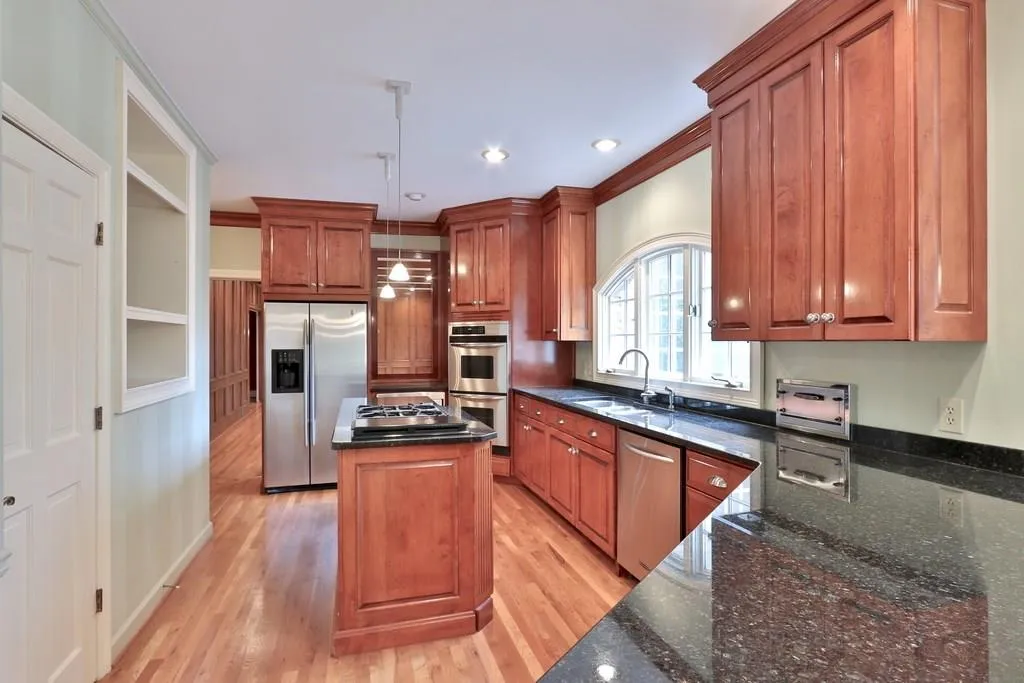 8930 Ridgemont Drive, Sandy Springs, Georgia 30350, 6 Bedrooms Bedrooms, ,4 BathroomsBathrooms,Residential,Sold,8930 Ridgemont Drive,6101528