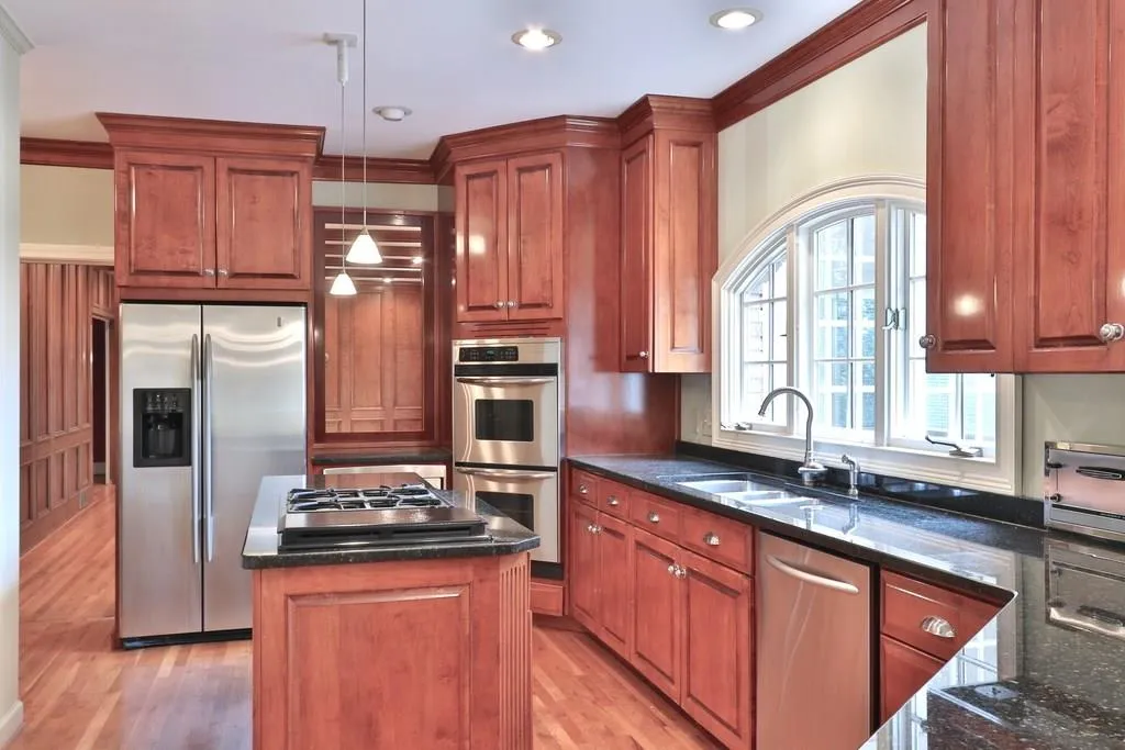 8930 Ridgemont Drive, Sandy Springs, Georgia 30350, 6 Bedrooms Bedrooms, ,4 BathroomsBathrooms,Residential,Sold,8930 Ridgemont Drive,6101528