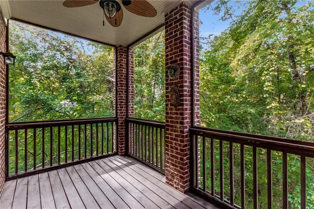 7249 Village Creek Trace, Sandy Springs, Georgia 30328, 4 Bedrooms Bedrooms, ,3 BathroomsBathrooms,Residential,Sold,7249 Village Creek Trace,7128695