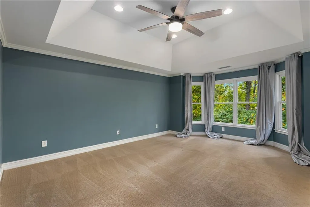 7249 Village Creek Trace, Sandy Springs, Georgia 30328, 4 Bedrooms Bedrooms, ,3 BathroomsBathrooms,Residential,Sold,7249 Village Creek Trace,7128695