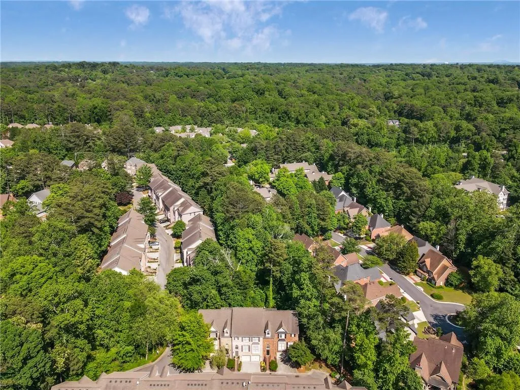7249 Village Creek Trace, Sandy Springs, Georgia 30328, 4 Bedrooms Bedrooms, ,3 BathroomsBathrooms,Residential,Sold,7249 Village Creek Trace,7128695
