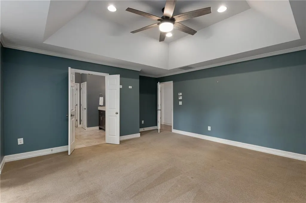 7249 Village Creek Trace, Sandy Springs, Georgia 30328, 4 Bedrooms Bedrooms, ,3 BathroomsBathrooms,Residential,Sold,7249 Village Creek Trace,7128695