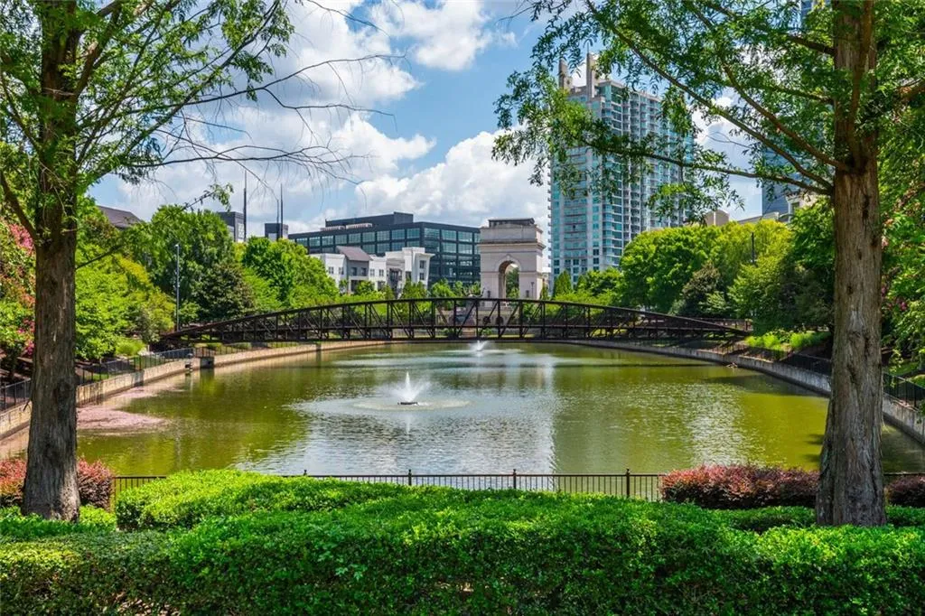 400 17th Street Nw Unit 2322, Atlanta, Georgia 30318, 1 Bedroom Bedrooms, ,1 BathroomBathrooms,Residential,For Sale,400 17th Street Nw Unit 2322,7620952