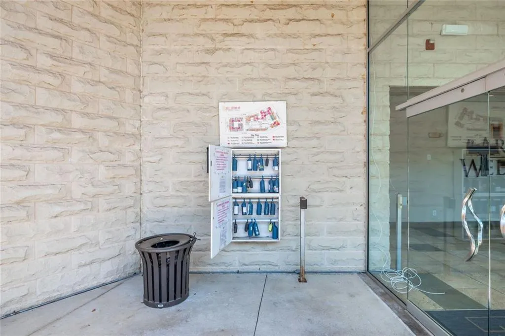 400 17th Street Nw Unit 2322, Atlanta, Georgia 30318, 1 Bedroom Bedrooms, ,1 BathroomBathrooms,Residential,For Sale,400 17th Street Nw Unit 2322,7620952