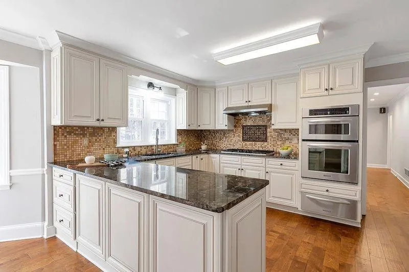 Kitchen all SS appliances