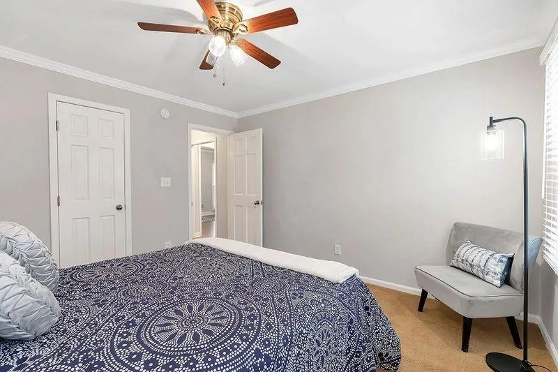 Giest bedroom view #2