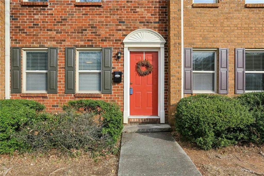 265 Winding River Drive Unit G, Sandy Springs, Georgia 30350, 2 Bedrooms Bedrooms, ,1 BathroomBathrooms,Residential,Sold,265 Winding River Drive Unit G,7539683