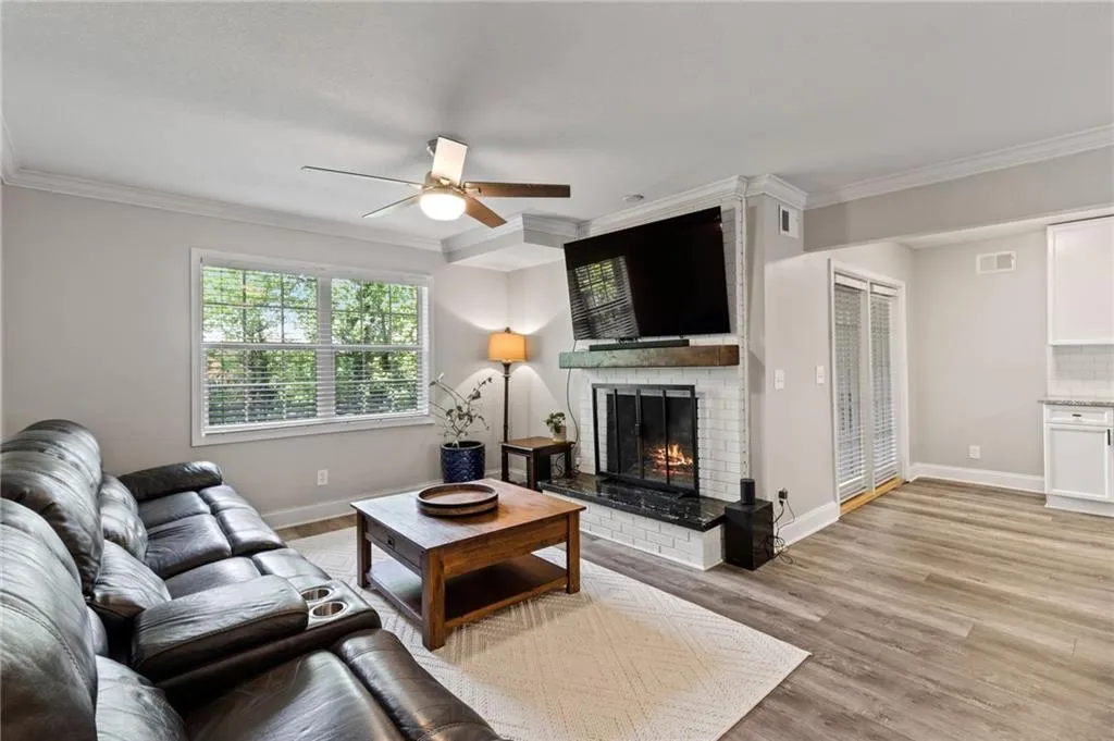 750 Dalrymple Road Unit I3, Atlanta, Georgia 30328, 3 Bedrooms Bedrooms, ,2 BathroomsBathrooms,Residential,Sold,750 Dalrymple Road Unit I3,7376476