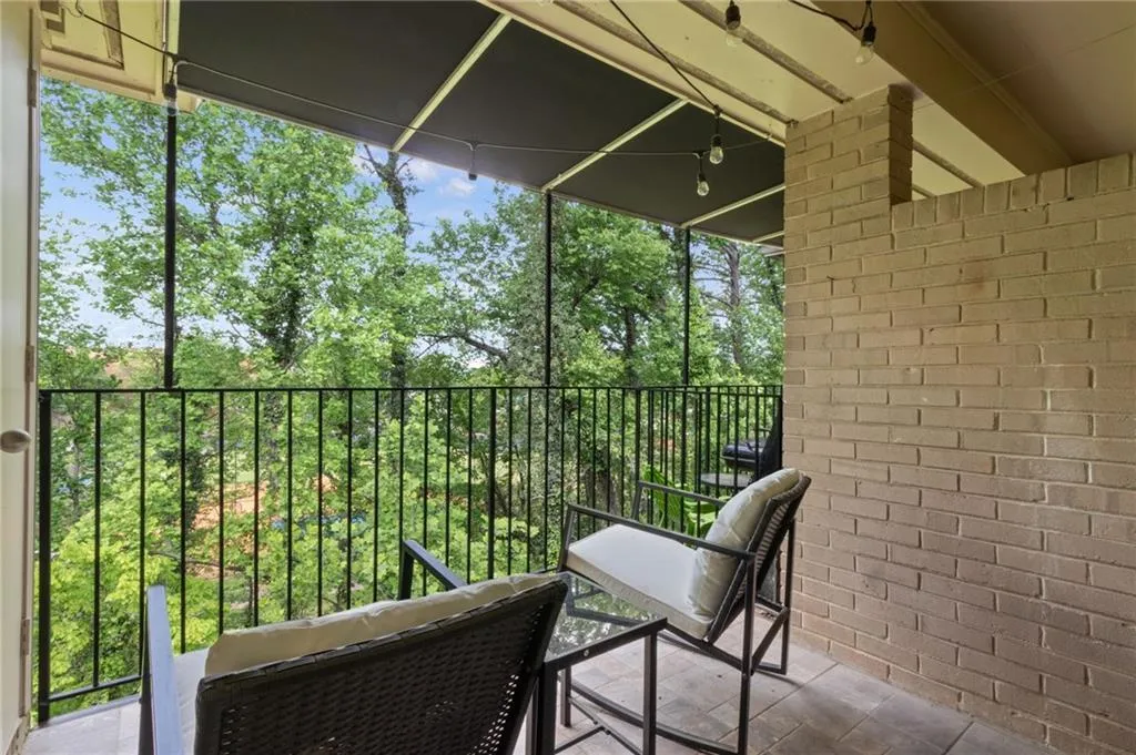 750 Dalrymple Road Unit I3, Atlanta, Georgia 30328, 3 Bedrooms Bedrooms, ,2 BathroomsBathrooms,Residential,Sold,750 Dalrymple Road Unit I3,7376476