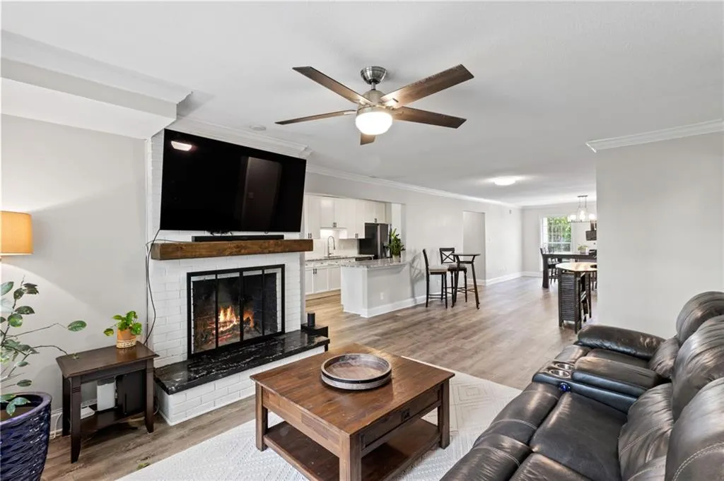 750 Dalrymple Road Unit I3, Atlanta, Georgia 30328, 3 Bedrooms Bedrooms, ,2 BathroomsBathrooms,Residential,Sold,750 Dalrymple Road Unit I3,7376476