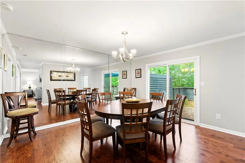 71 Forrest Place, Sandy Springs, Georgia 30328, 3 Bedrooms Bedrooms, ,2 BathroomsBathrooms,Residential,Sold,71 Forrest Place,6932707