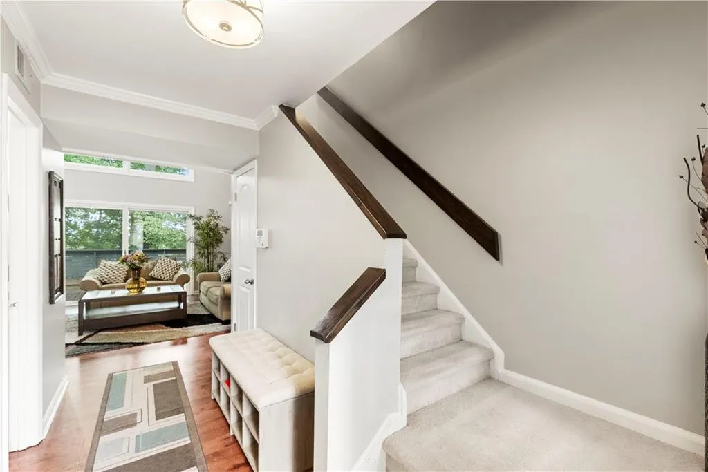 71 Forrest Place, Sandy Springs, Georgia 30328, 3 Bedrooms Bedrooms, ,2 BathroomsBathrooms,Residential,Sold,71 Forrest Place,6932707