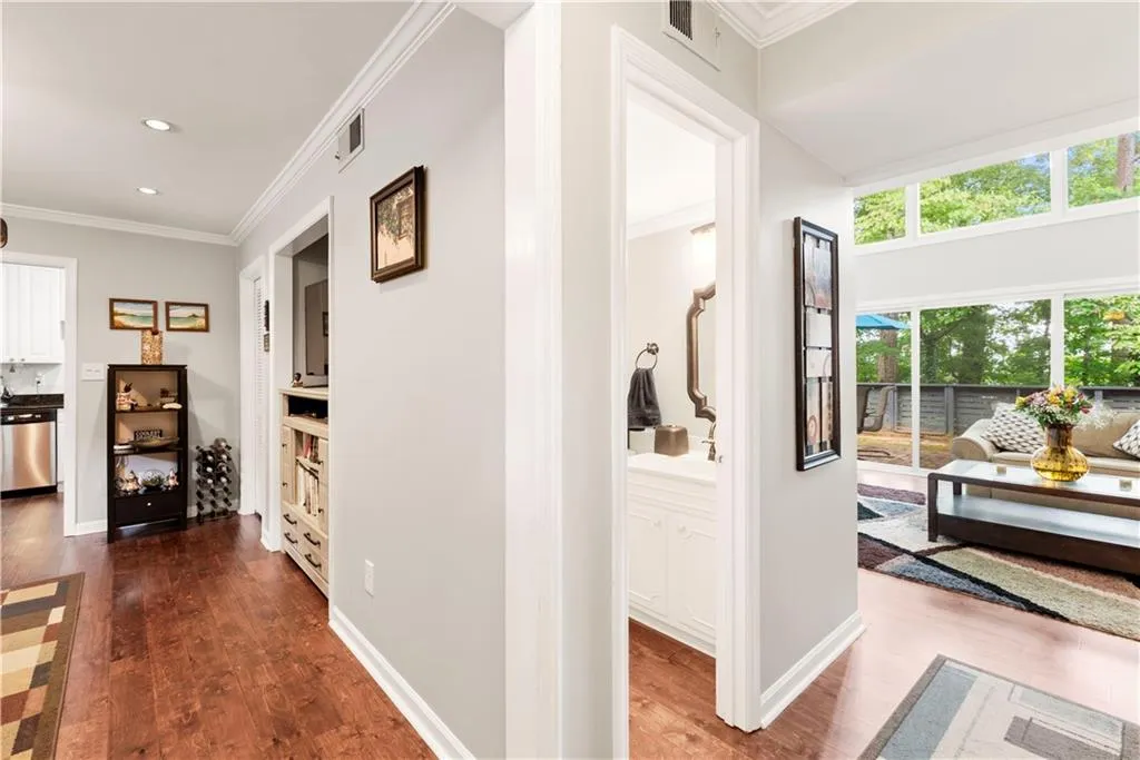 71 Forrest Place, Sandy Springs, Georgia 30328, 3 Bedrooms Bedrooms, ,2 BathroomsBathrooms,Residential,Sold,71 Forrest Place,6932707