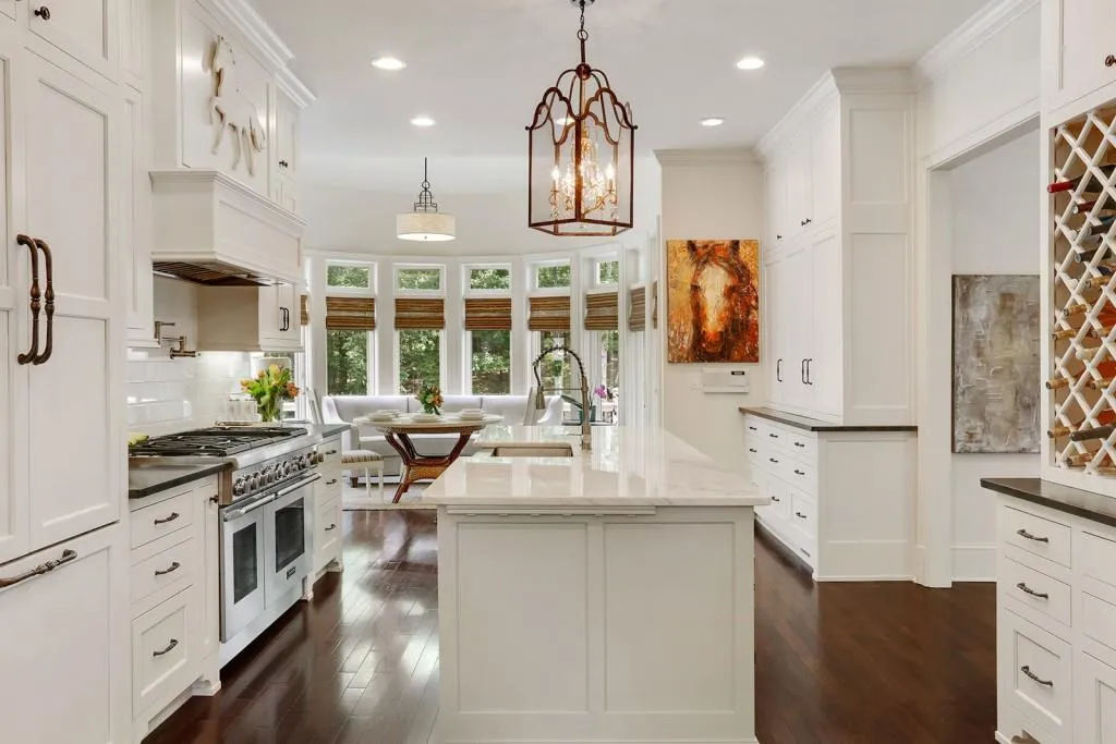 635 Widgeon Lane, Sandy Springs, Georgia 30327, 6 Bedrooms Bedrooms, ,5 BathroomsBathrooms,Residential,Sold,635 Widgeon Lane,5696374