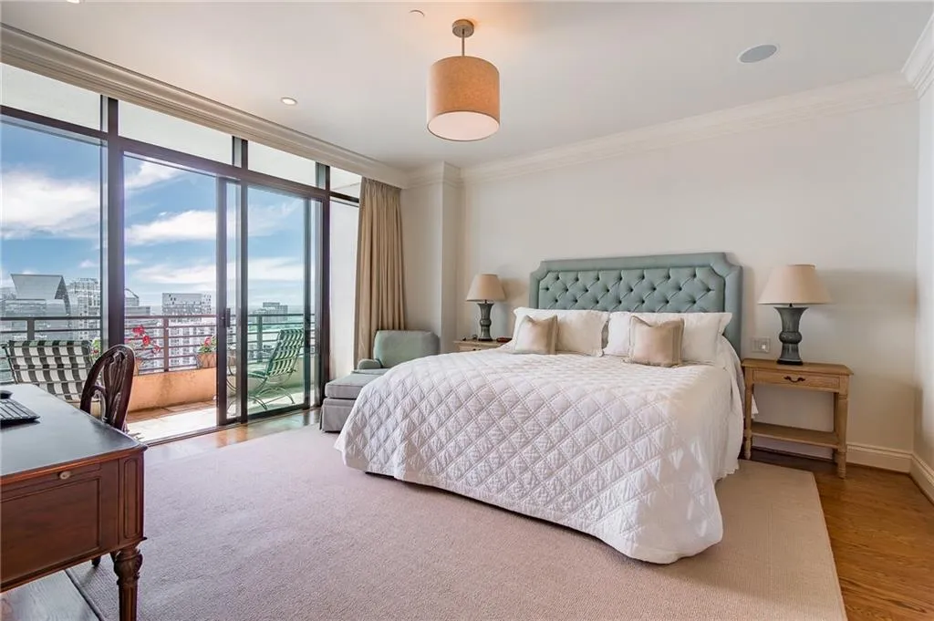 750 Park Avenue Ne Unit 29s, Atlanta, Georgia 30326, 2 Bedrooms Bedrooms, 0 ,2 BathroomsBathrooms,Residential,For Sale,750 Park Avenue Ne Unit 29s,7701314