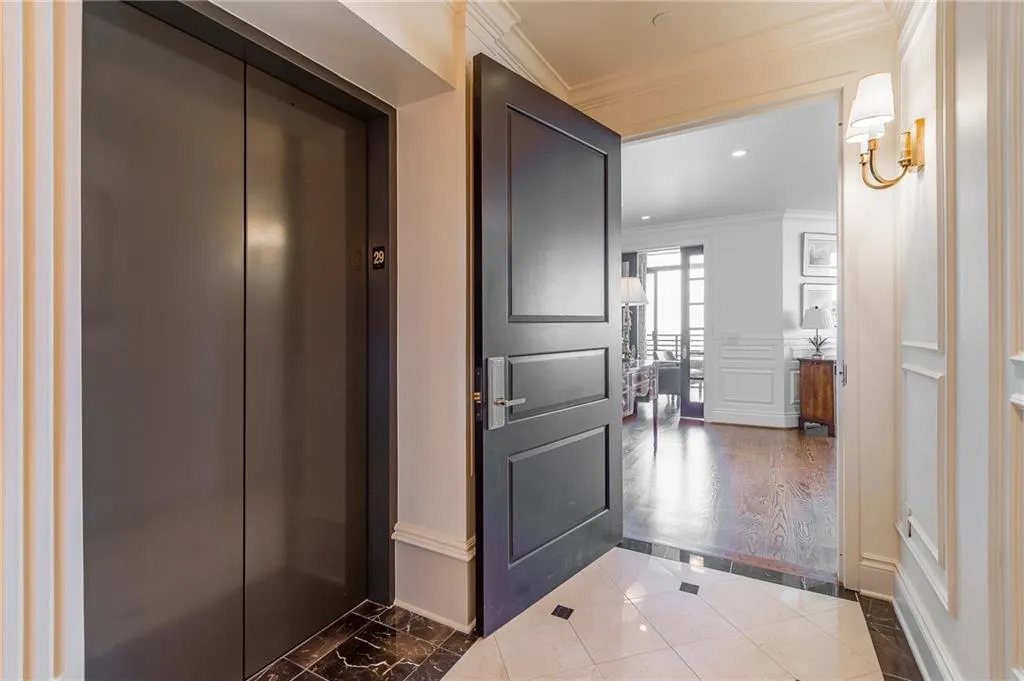 750 Park Avenue Ne Unit 29s, Atlanta, Georgia 30326, 2 Bedrooms Bedrooms, 0 ,2 BathroomsBathrooms,Residential,For Sale,750 Park Avenue Ne Unit 29s,7701314