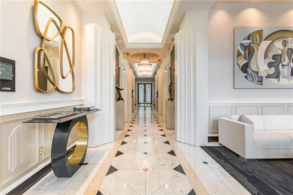 750 Park Avenue Ne Unit 29s, Atlanta, Georgia 30326, 2 Bedrooms Bedrooms, 0 ,2 BathroomsBathrooms,Residential,For Sale,750 Park Avenue Ne Unit 29s,7701314