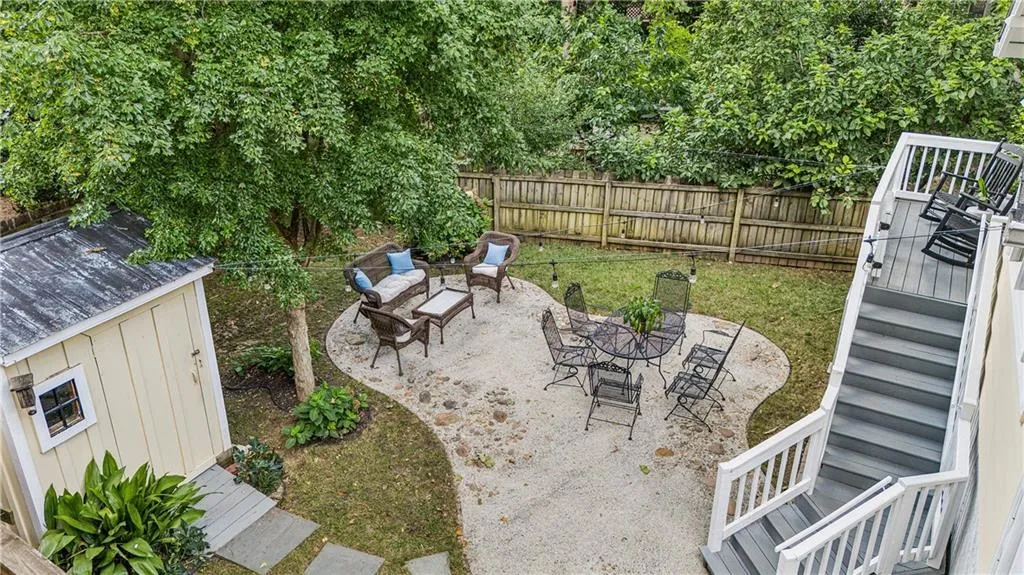 2210 Fairhaven Circle Ne, Atlanta, Georgia 30305, 3 Bedrooms Bedrooms, ,2 BathroomsBathrooms,Residential,For Sale,2210 Fairhaven Circle Ne,7616350