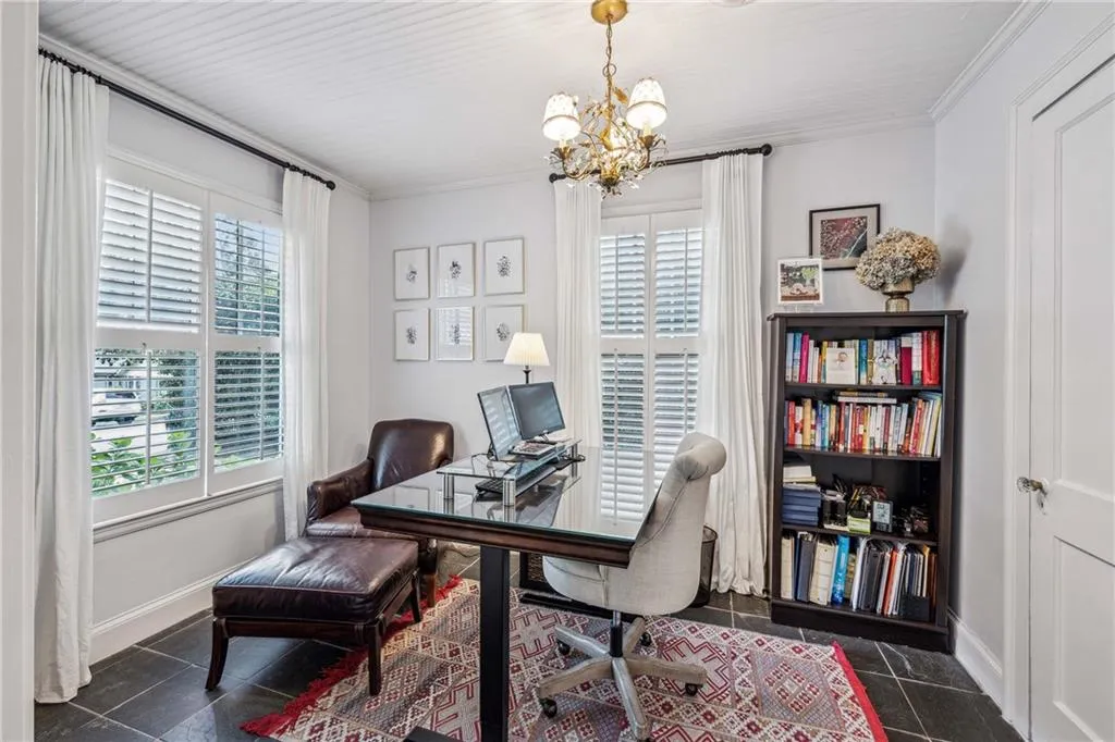 2210 Fairhaven Circle Ne, Atlanta, Georgia 30305, 3 Bedrooms Bedrooms, ,2 BathroomsBathrooms,Residential,For Sale,2210 Fairhaven Circle Ne,7616350