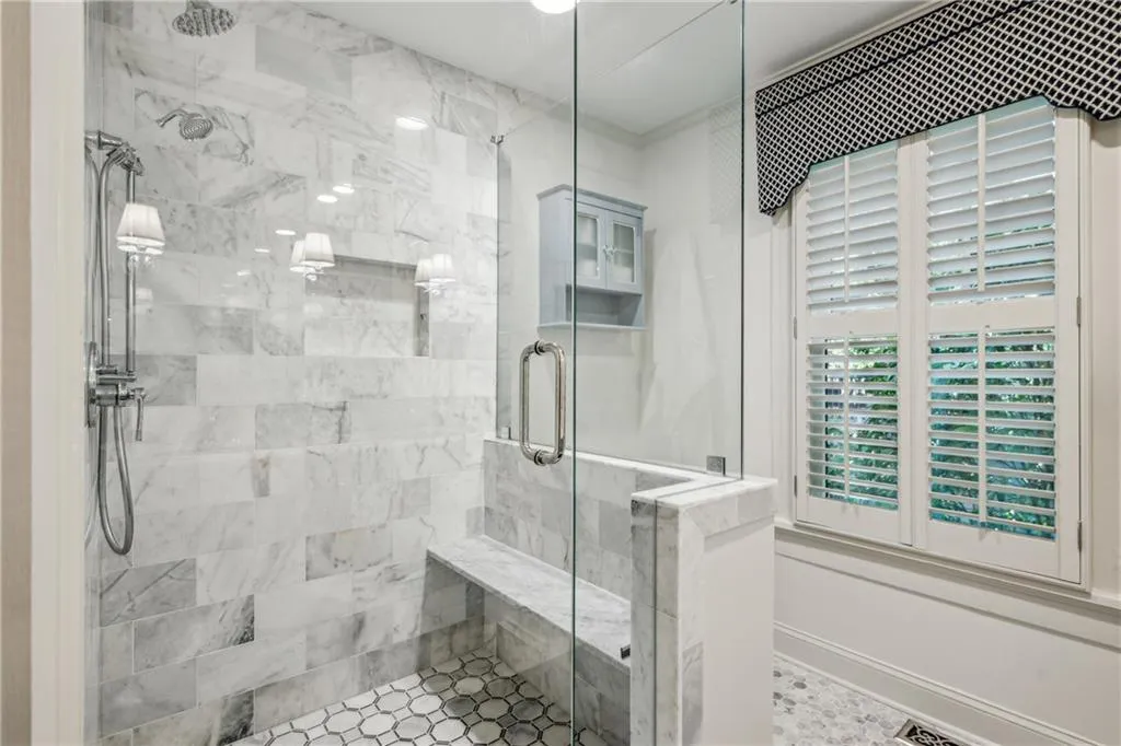 2210 Fairhaven Circle Ne, Atlanta, Georgia 30305, 3 Bedrooms Bedrooms, ,2 BathroomsBathrooms,Residential,For Sale,2210 Fairhaven Circle Ne,7616350