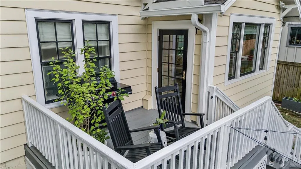2210 Fairhaven Circle Ne, Atlanta, Georgia 30305, 3 Bedrooms Bedrooms, ,2 BathroomsBathrooms,Residential,For Sale,2210 Fairhaven Circle Ne,7616350