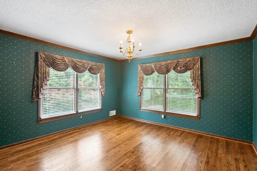 1628 Chevron Way, Sandy Springs, Georgia 30350, 5 Bedrooms Bedrooms, ,4 BathroomsBathrooms,Residential,Sold,1628 Chevron Way,6730166