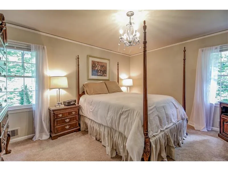 6778 Brandon Mill Road, Sandy Springs, Georgia 30328, 4 Bedrooms Bedrooms, ,3 BathroomsBathrooms,Residential,Sold,6778 Brandon Mill Road,5755403