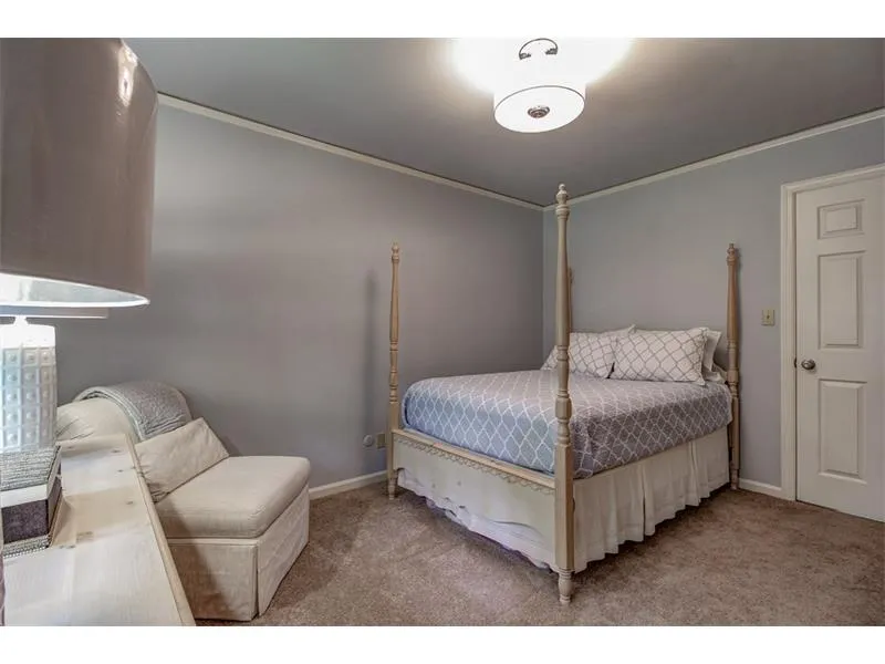 6778 Brandon Mill Road, Sandy Springs, Georgia 30328, 4 Bedrooms Bedrooms, ,3 BathroomsBathrooms,Residential,Sold,6778 Brandon Mill Road,5755403