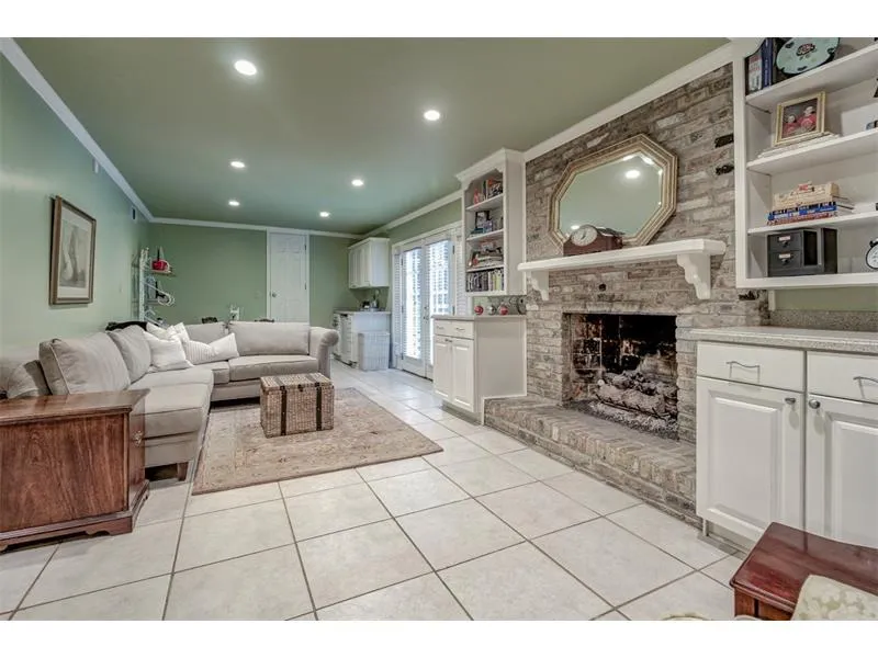 6778 Brandon Mill Road, Sandy Springs, Georgia 30328, 4 Bedrooms Bedrooms, ,3 BathroomsBathrooms,Residential,Sold,6778 Brandon Mill Road,5755403
