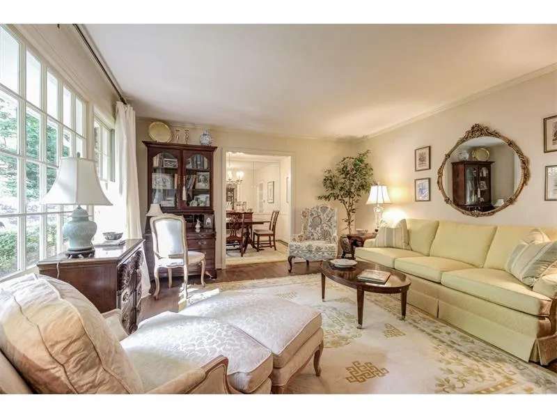 6778 Brandon Mill Road, Sandy Springs, Georgia 30328, 4 Bedrooms Bedrooms, ,3 BathroomsBathrooms,Residential,Sold,6778 Brandon Mill Road,5755403