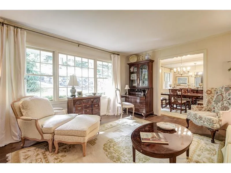 6778 Brandon Mill Road, Sandy Springs, Georgia 30328, 4 Bedrooms Bedrooms, ,3 BathroomsBathrooms,Residential,Sold,6778 Brandon Mill Road,5755403