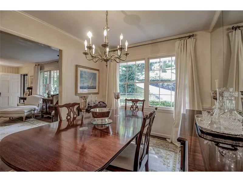 6778 Brandon Mill Road, Sandy Springs, Georgia 30328, 4 Bedrooms Bedrooms, ,3 BathroomsBathrooms,Residential,Sold,6778 Brandon Mill Road,5755403