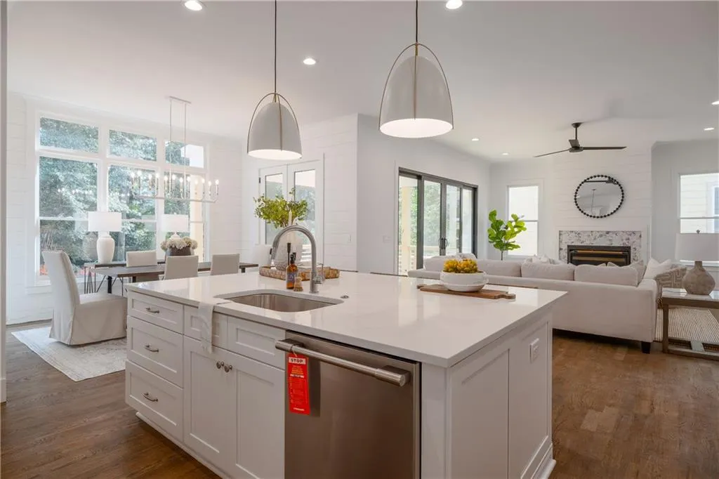 277 Green Hill Road, Sandy Springs, Georgia 30342, 6 Bedrooms Bedrooms, ,6 BathroomsBathrooms,Residential,Sold,277 Green Hill Road,7220547