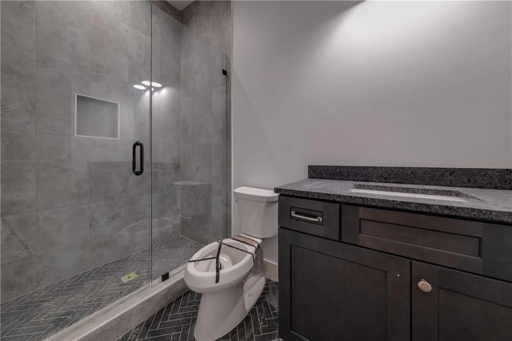 277 Green Hill Road, Sandy Springs, Georgia 30342, 6 Bedrooms Bedrooms, ,6 BathroomsBathrooms,Residential,Sold,277 Green Hill Road,7220547