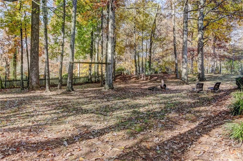 20 Serendipity Way, Sandy Springs, Georgia 30350, 5 Bedrooms Bedrooms, ,4 BathroomsBathrooms,Residential,Sold,20 Serendipity Way,6112410