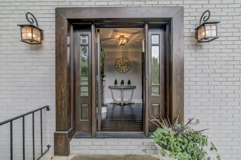 20 Serendipity Way, Sandy Springs, Georgia 30350, 5 Bedrooms Bedrooms, ,4 BathroomsBathrooms,Residential,Sold,20 Serendipity Way,6112410