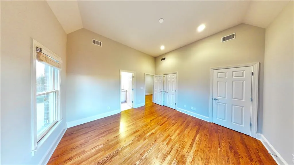 5240 Forest Ridge Circle, Atlanta, Georgia 30342, 6 Bedrooms Bedrooms, ,5 BathroomsBathrooms,Residential,Sold,5240 Forest Ridge Circle,6849040