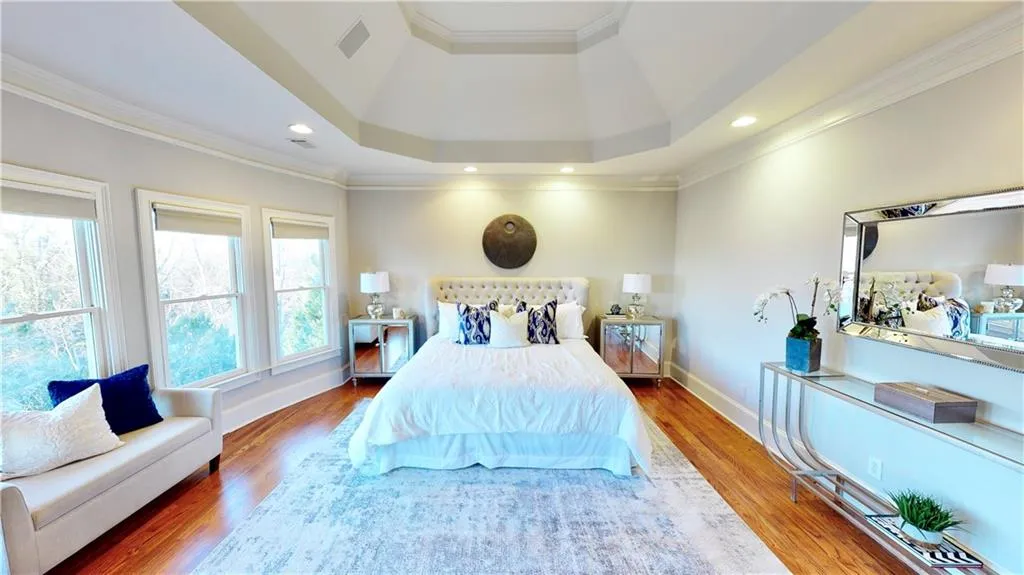 5240 Forest Ridge Circle, Atlanta, Georgia 30342, 6 Bedrooms Bedrooms, ,5 BathroomsBathrooms,Residential,Sold,5240 Forest Ridge Circle,6849040