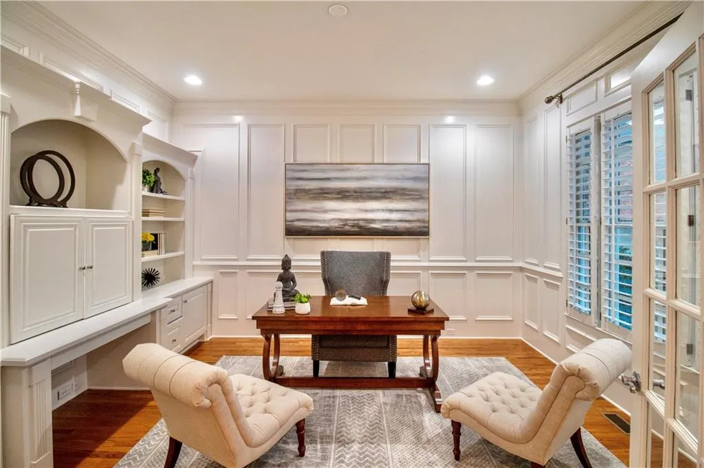 5240 Forest Ridge Circle, Atlanta, Georgia 30342, 6 Bedrooms Bedrooms, ,5 BathroomsBathrooms,Residential,Sold,5240 Forest Ridge Circle,6849040