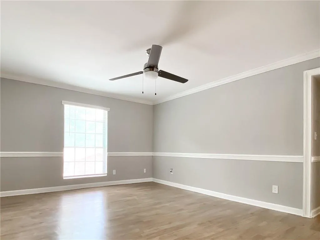 5637 Kingsport Drive, Atlanta, Georgia 30342, 3 Bedrooms Bedrooms, ,2 BathroomsBathrooms,Residential,Sold,5637 Kingsport Drive,6903807