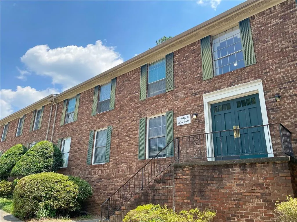 5637 Kingsport Drive, Atlanta, Georgia 30342, 3 Bedrooms Bedrooms, ,2 BathroomsBathrooms,Residential,Sold,5637 Kingsport Drive,6903807