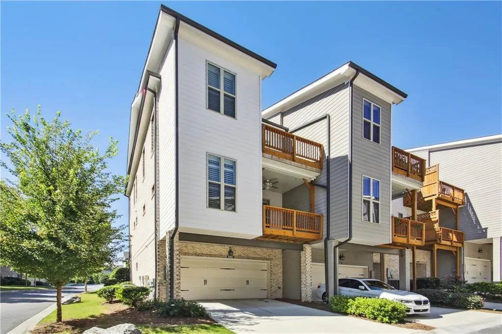 4362 Parkside Place, Sandy Springs, Georgia 30342, 3 Bedrooms Bedrooms, ,3 BathroomsBathrooms,Residential,Sold,4362 Parkside Place,7255101