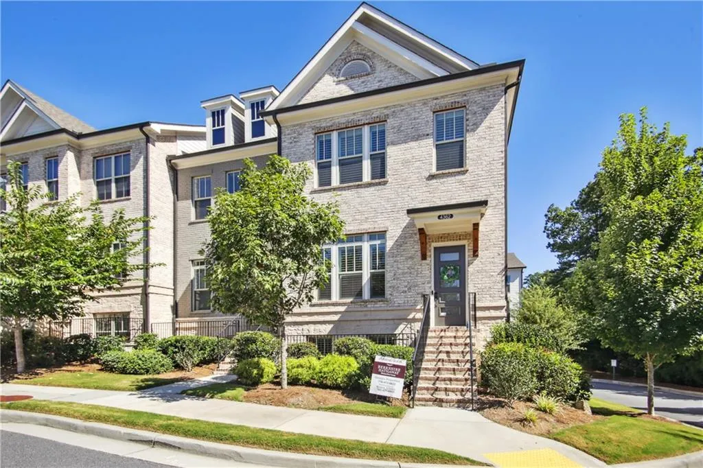 4362 Parkside Place, Sandy Springs, Georgia 30342, 3 Bedrooms Bedrooms, ,3 BathroomsBathrooms,Residential,Sold,4362 Parkside Place,7255101