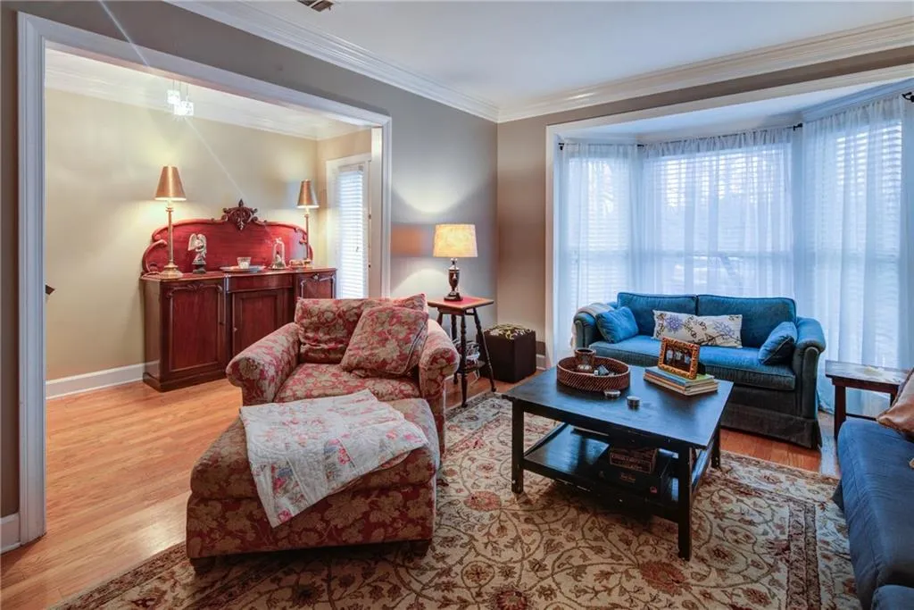 7500 Roswell Road Unit 1, Sandy Springs, Georgia 30350, 2 Bedrooms Bedrooms, ,2 BathroomsBathrooms,Residential,Sold,7500 Roswell Road Unit 1,6516634