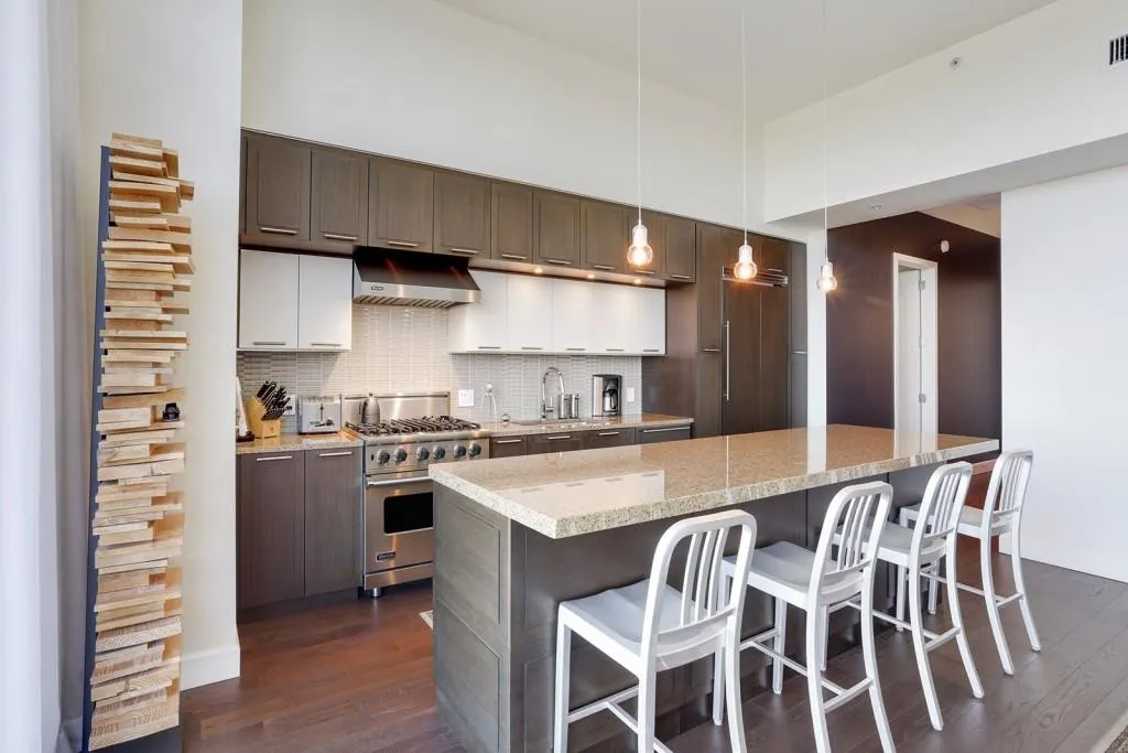 1820 Peachtree Street Nw Unit 1811, Atlanta, Georgia 30309, 2 Bedrooms Bedrooms, ,3 BathroomsBathrooms,Residential,Sold,1820 Peachtree Street Nw Unit 1811,5801822